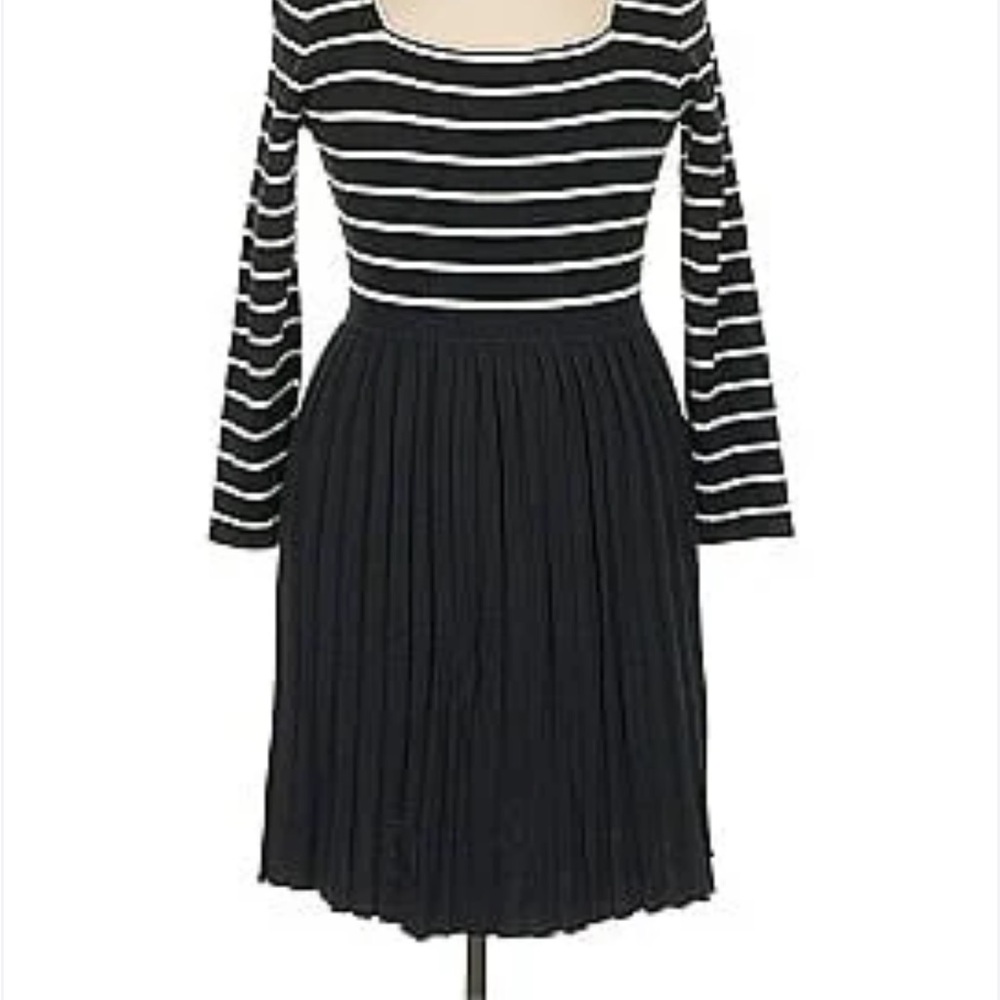 3 for $20 Zesica Black and White Striped Dress Size Medium